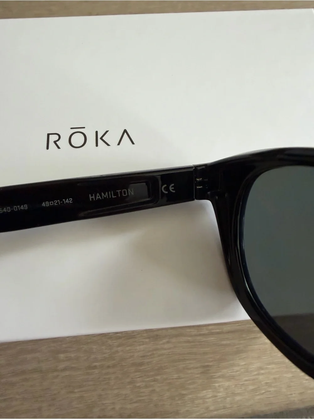 Black Round Sunglasses with Polarized Lenses